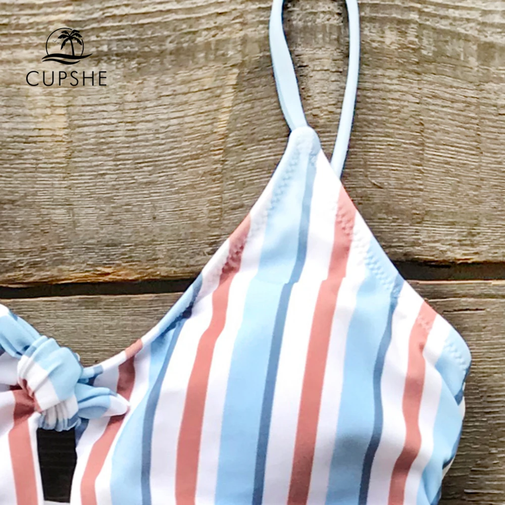 Günstig CUPSHE Grün Und Floral Lace up Halter Bikini Sets Frauen Scalloped Zwei Stück Badeanzüge 2019 Mädchen Strand Badeanzüge