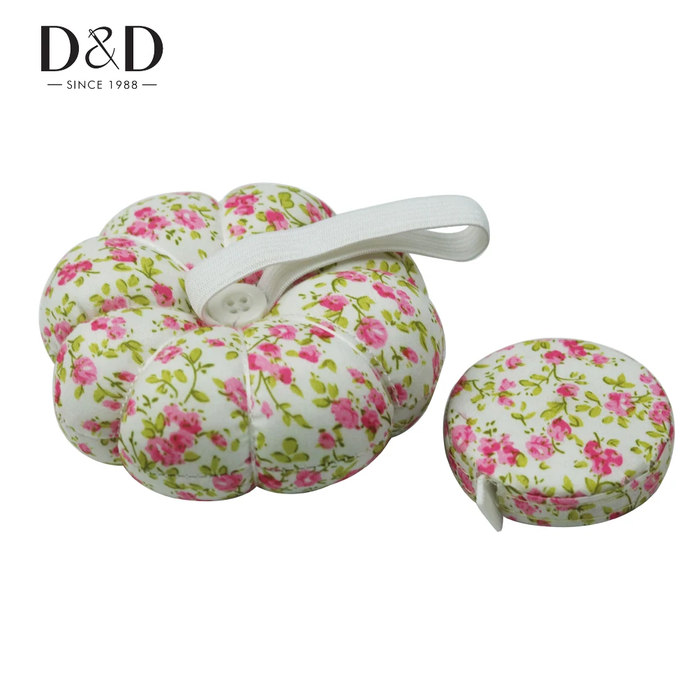 

4 Colors DIY Sewing Pin Cushion With Elastic Wrist Belt/Retractable Ruler Tape Measure Handcraft Tool