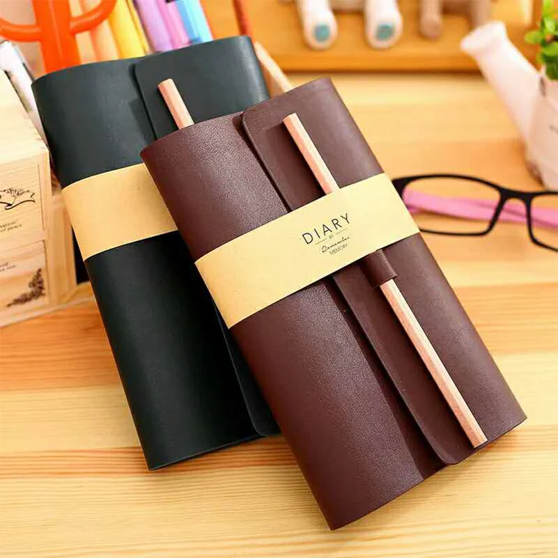 

30K Leather Notebook,Refillable Journal,Business Writing Notebook Diary with Card Holder/Pen Loop, 180 Lined Beige Pages
