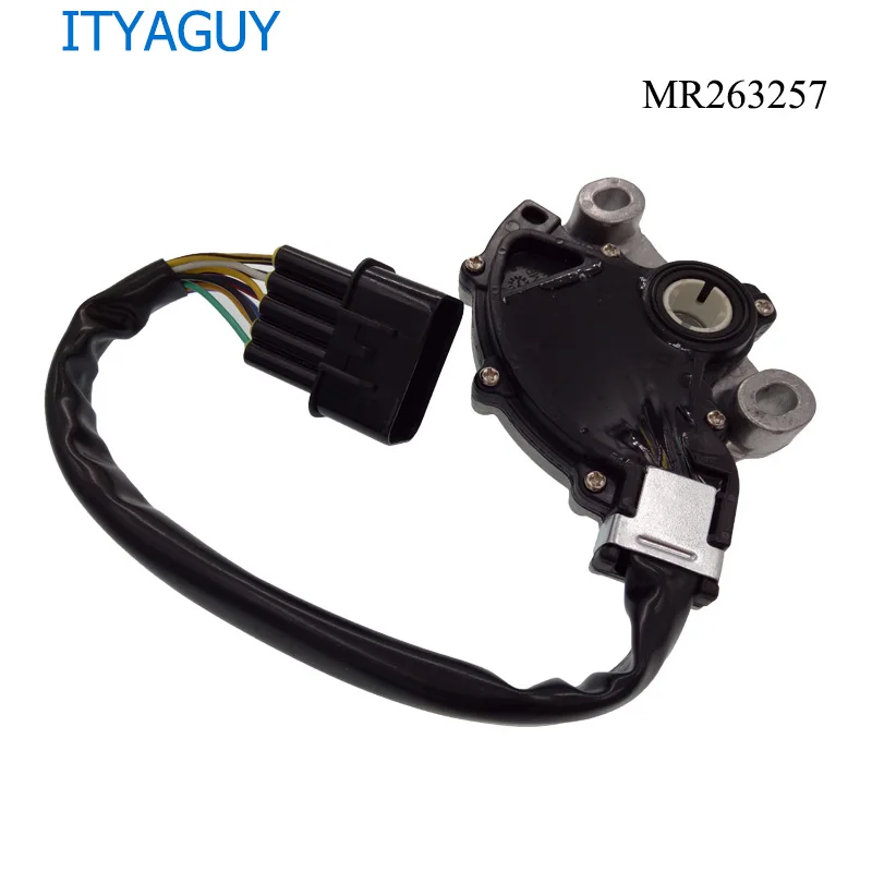 High quality 8604A015 A/T Case Inhibitor Switch For Mi*tsubishi Pa*jero