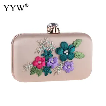 

Pink Flower Clutch Bag Women Bride Purse Handbag With Plastic Flower Vintage Clutches Female 2019 Literary Style Red Evening Bag