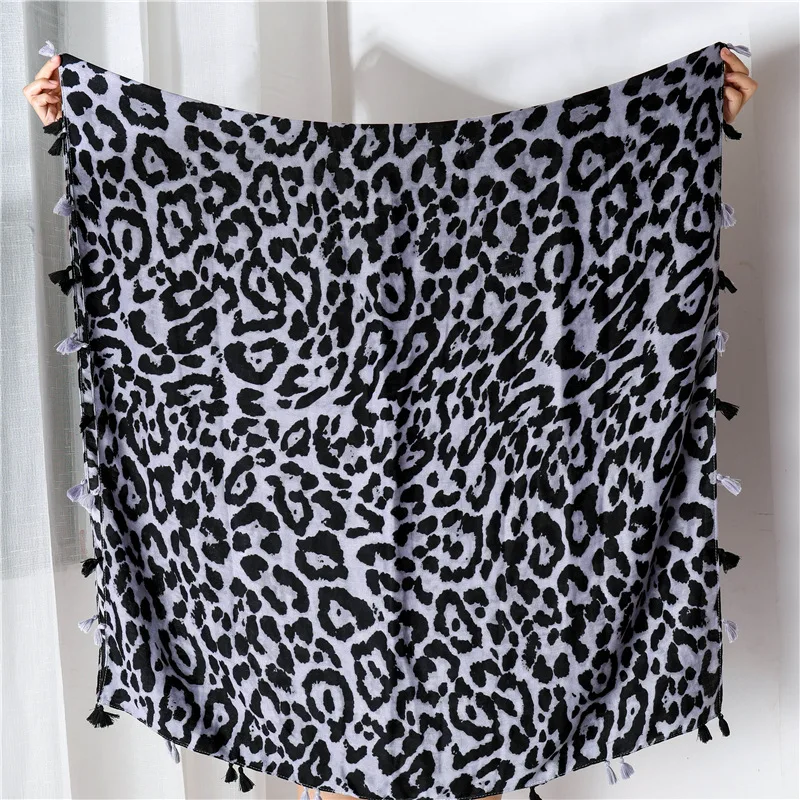 Весенний Модный классический Леопардовый шарф для женщин коричневого и синего цвета, женский шарф с кисточками