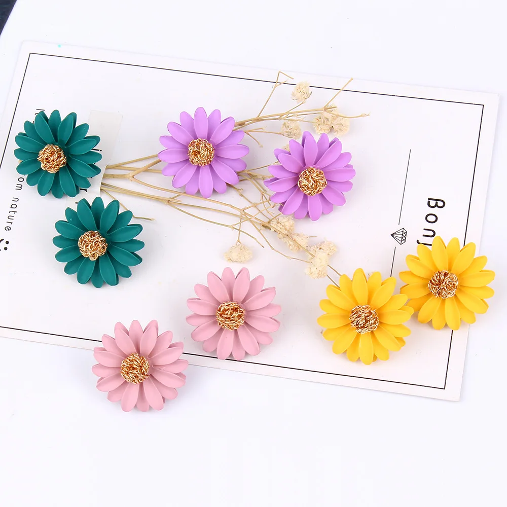 

Women Sweet RomanticFlower Stud Earrings For Girl Small Cute Colorful Earrings Fashion Brincos Wholesale Jewelry