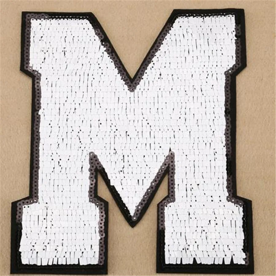 Patch Sobie Z Tym Poradzić Cekiny Litera M Logo Projektowanie Mody
