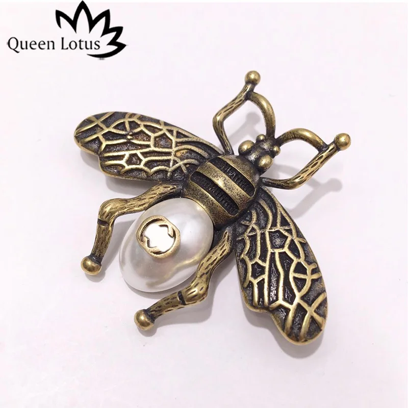 

Queen Lotus New Brand High Quality Vintage Animal Honey Bee Brooches for Women Fashion Jewelry Crystal Brooch and Pins For Gift
