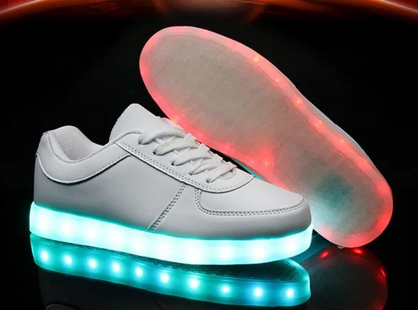 Детская Обувь с подсветкой светящиеся Обувь для мальчиков Обувь для девочек зарядка через USB Обувь Повседневное LED Обувь дети светящиеся