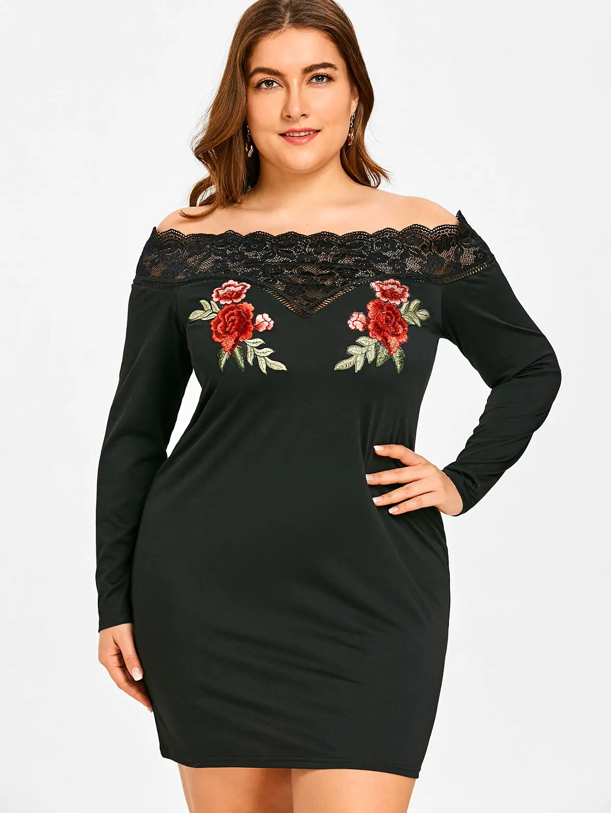 

Wipalo Plus Size Flower Embroidered Off Shoulder Bodycon Dresses Solid Lace Panel Vestidos 2018 Elegant Sexy Club Party Dress