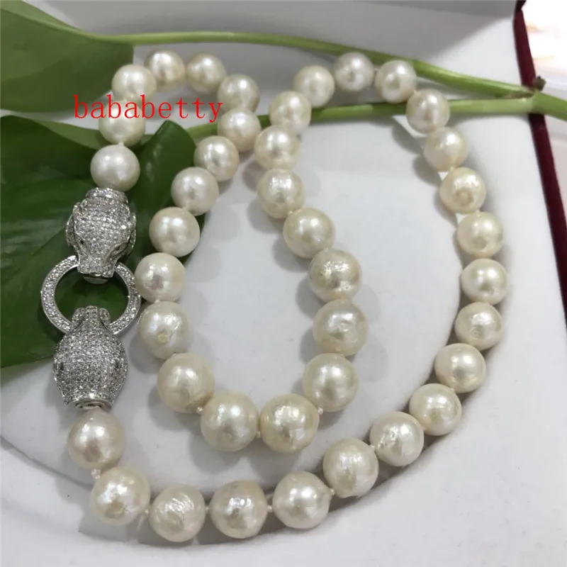 Naturel 10-11 mm Blanc Baroque SOUTH SEA PEARL NECKLACE 25/"