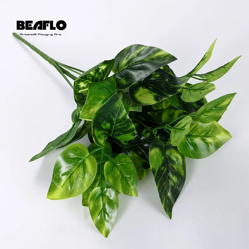 8928986540_727944227