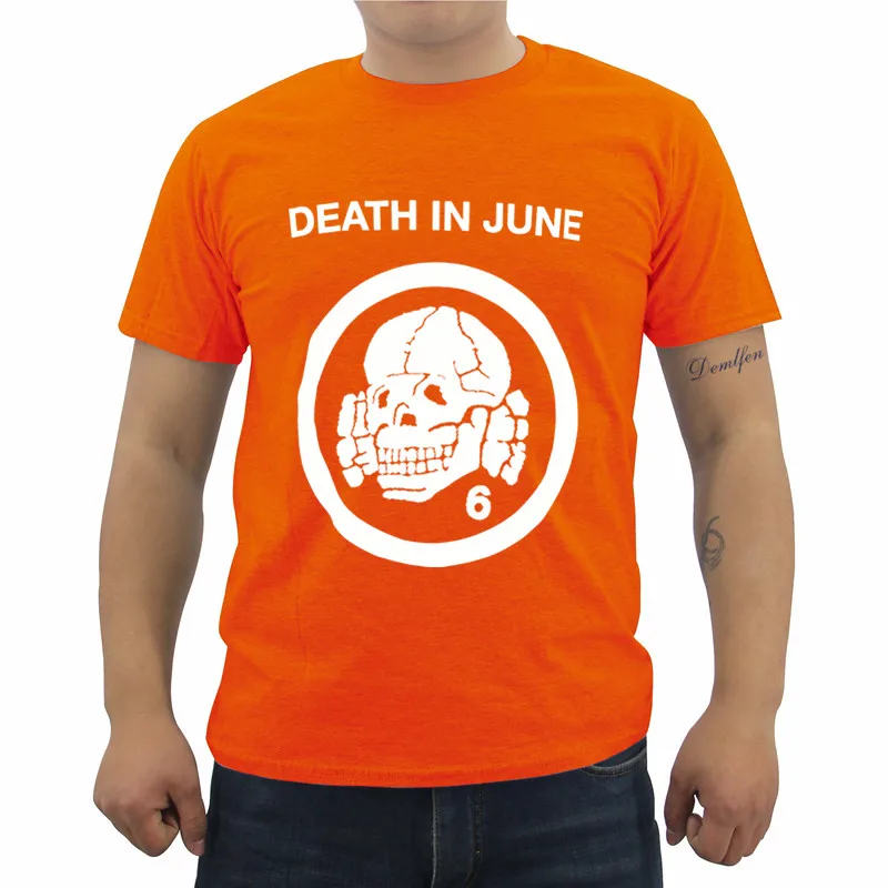 футболка топчу землю с 1994. Death in june мерч. стрим на твиче давид туров. Death in june футболка. A message from los angeles dept.