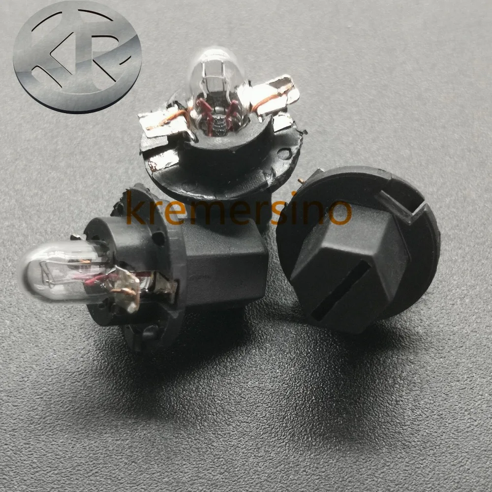 T3  Black           - base  base height 13mm 5 14V 1.4W            AudiVW