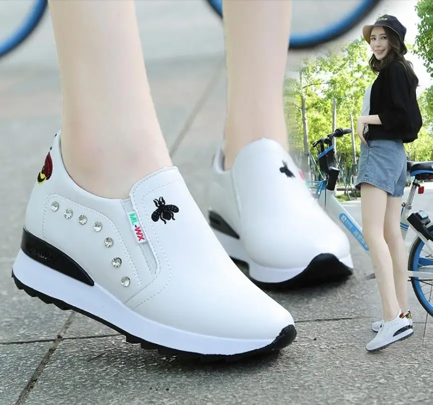 

fashion High Heels Women Casual Shoes 2019 Valentine Platform Sneakers Wedges female Increased BreathableEmbroidered bee shoes