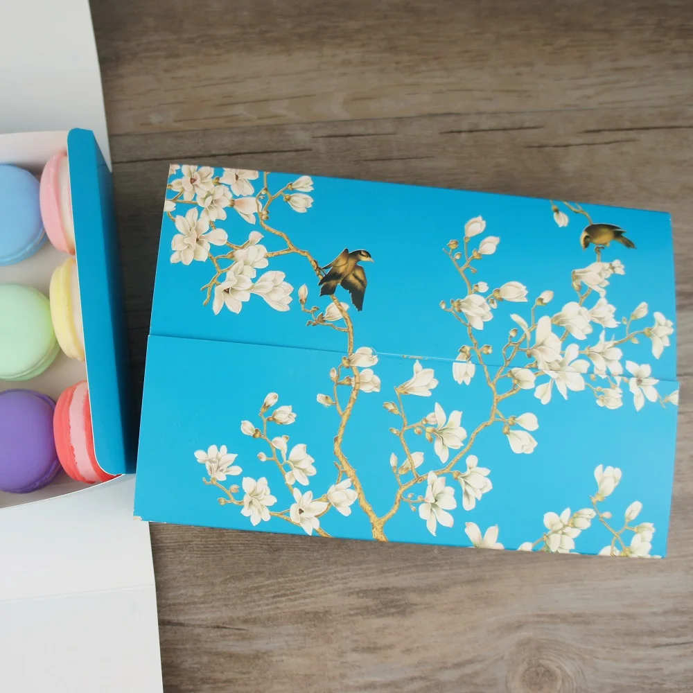 

21.5*14.5*5cm 10pcs blue brid on the tree Macaron Chocolate cookie Paper Box Christmas Birthday Party Gifts Packaging