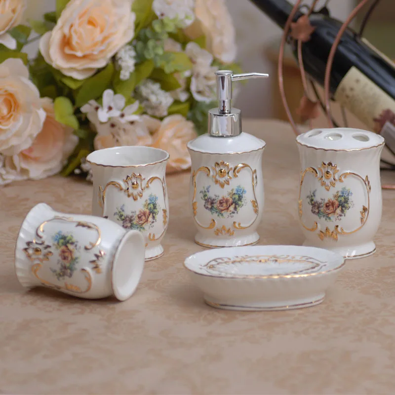 Fashion five pieces bathroom set ceramic bathroom set exquisite ivory