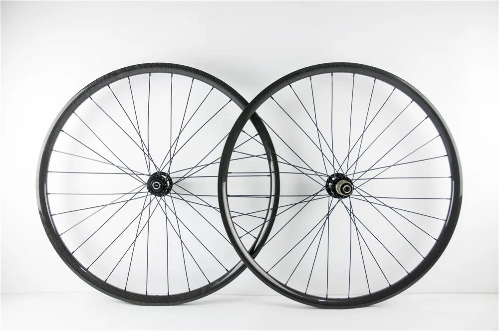 Excellent 29er carbon fiber light wheel hookless mountain cycle wheel front and rear 30mm width 25mm depth 1