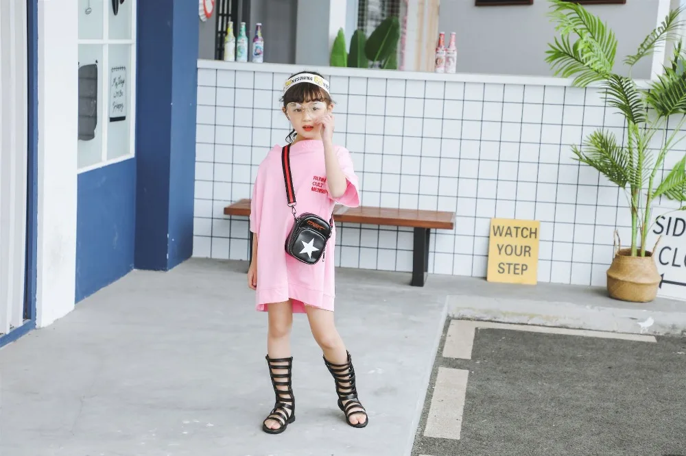 10818937400_149172368