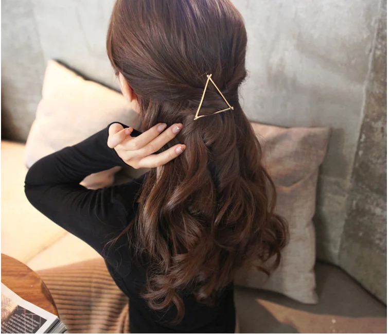 Woman Hair Accessories Triangle Star Hair Clip Pin Metal Geometric Alloy Hairband Moon Circle Hairgrip Barrette Girls Holder