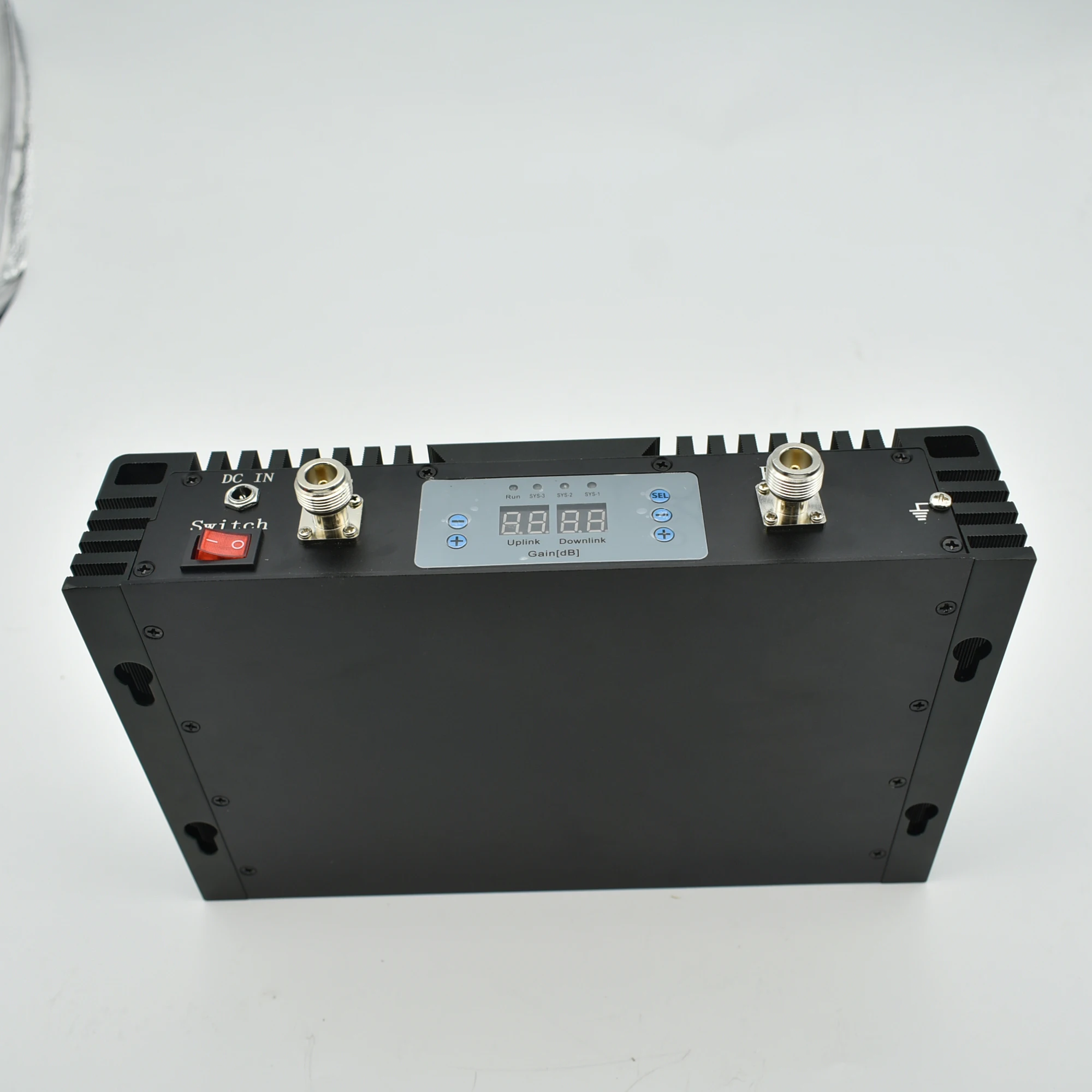 Рисунок 6 - Повторитель Lintratek 3G 2100 МГц