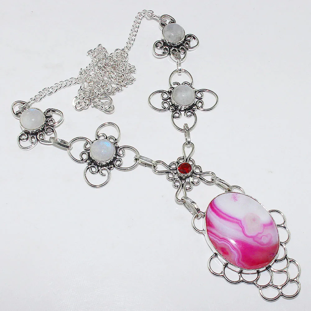 

Botswana Agates & Rainbow MoonStone Necklace Silver Overlay over Copper , 48.5 cm, N0902