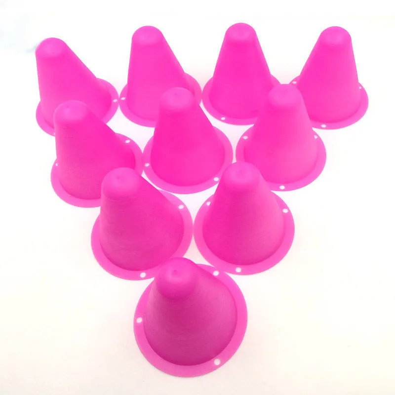 

10pcs Soft Training Road Cones Pylons Roadlock Barrier For 1/10 RC 4WD Sakura D3 D90 HSP Drift Car Part