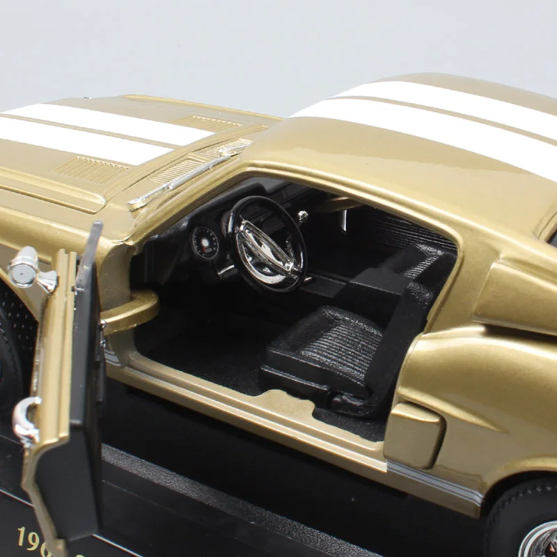 1/18 большой масштаб Классика Ретро Старый Ford Shelby Mustang GT 500KR 1968 гоночный литой автомобиль металлическая Модель автомобиля игрушки подарки для детей