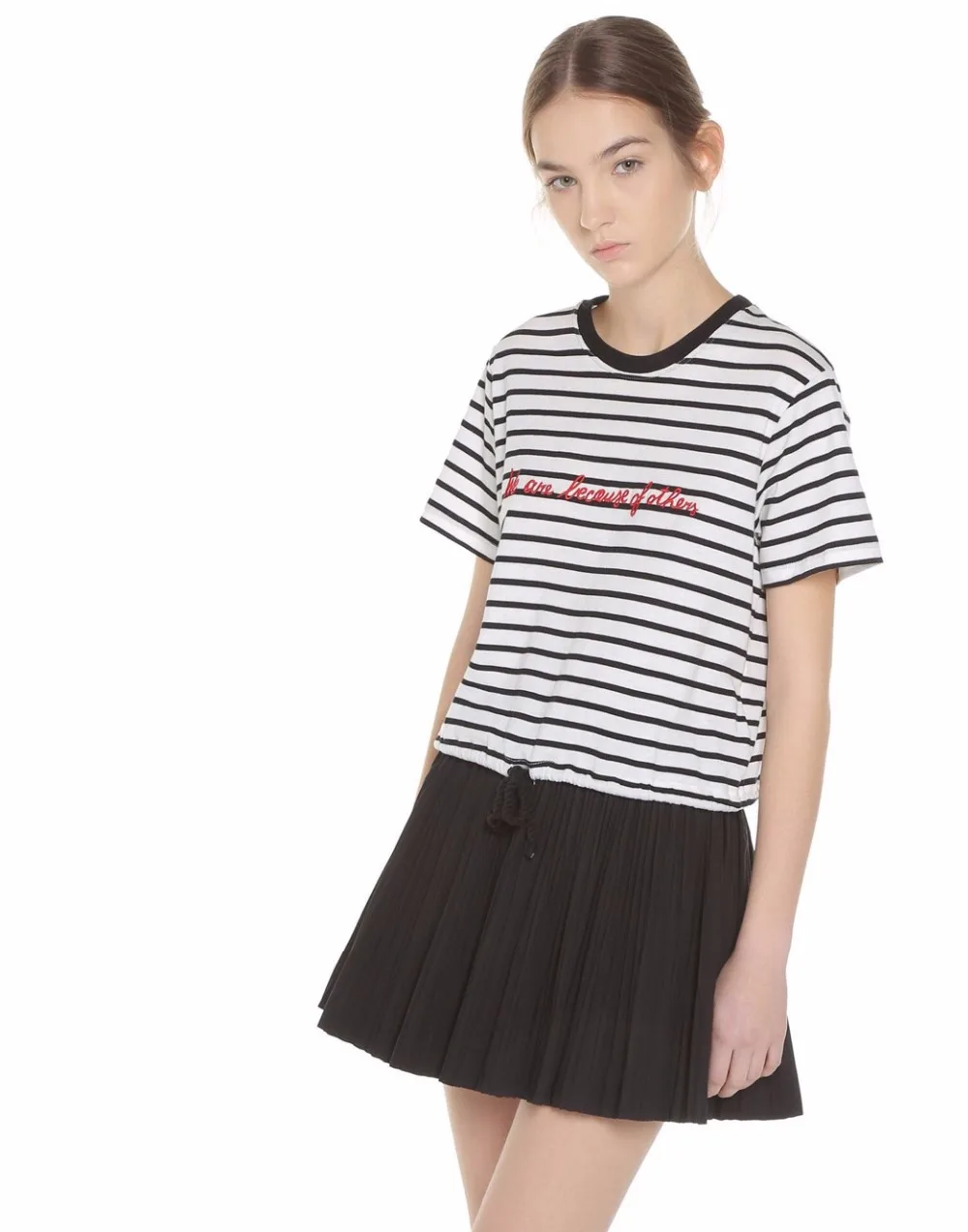 

Letter embroidery black and white striped cotton T-shirts 2018 summer fashion lady loose casual tee tops