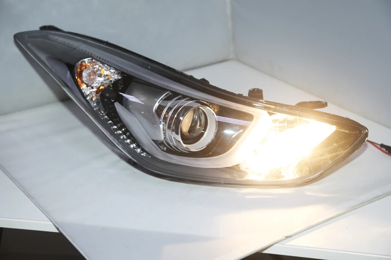 Для hyundai Elantra Avante светодиодный Головы Фары 2013 год Светодиодные ленты Габаритные огни поворотные фары