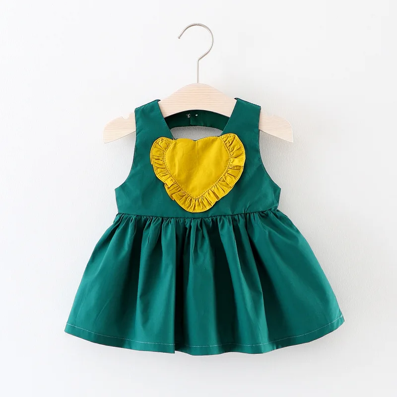 

2018 New Summer Baby Girls Dress Cute Heart 1 Year Birthday Newborn Party Dresses For Girls Sleeveless Children