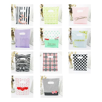 

25x35 20x25 15x20 cm 10pcs Clothes Storage Bag Shopping Plastic Bags With Handles Jewelry Wedding Plastic Pouch For Gift Packing