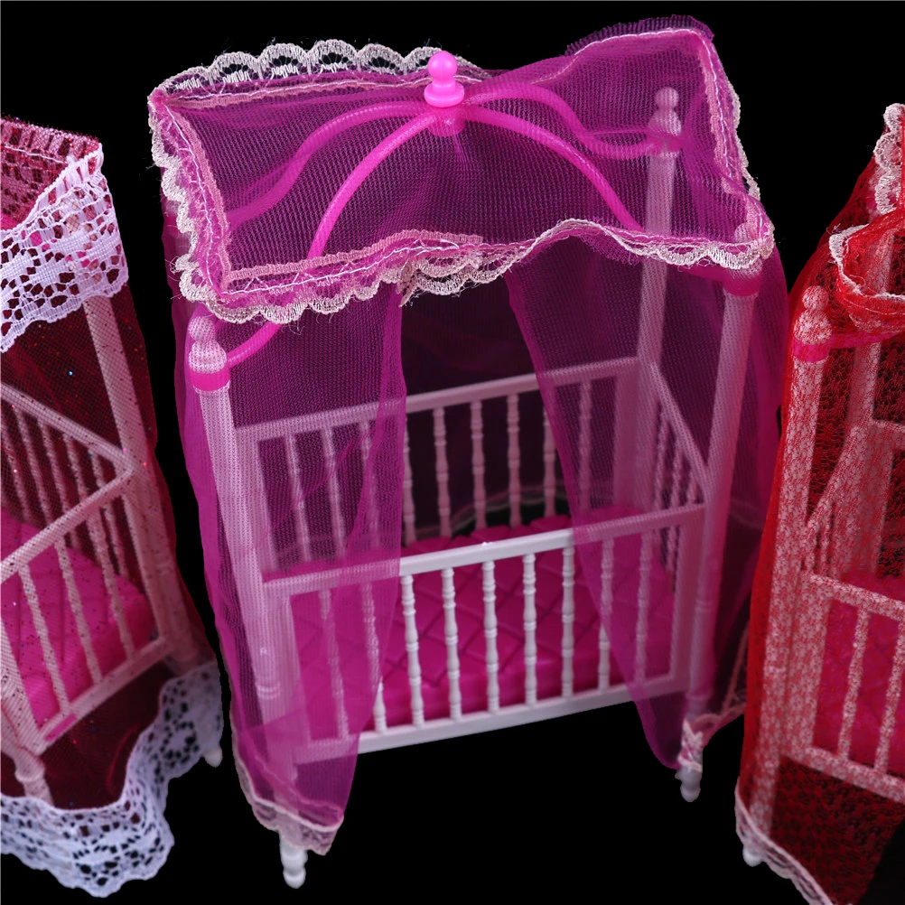 Шт. 1 шт. Kawaii кукольный домик украшения в спальню пластиковая кроватка кровать с сеткой кукольный домик миниатюрная мебель для кукол цвет