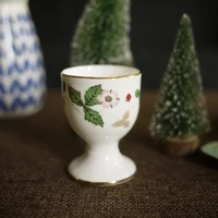 Высокое качество костяного фарфора дикая клубника чайный набор/чайник/тарелка/чашка/сахарница и емкость для молока - Цвет: egg cup 4.6x6.5cm