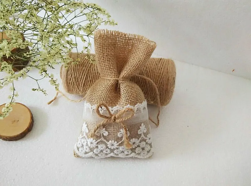 50 toile de jute Dentelle Sacs Cadeau avec ficelle 10x16 см mariage украшения в подарок мешочек