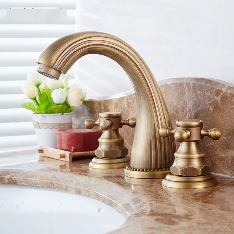 Antique Brass Dual Handles Widespread Bathroom Basin Faucet Deck Mount 3 Holes Bathroom Vanity Sink Mixer Tap KD524