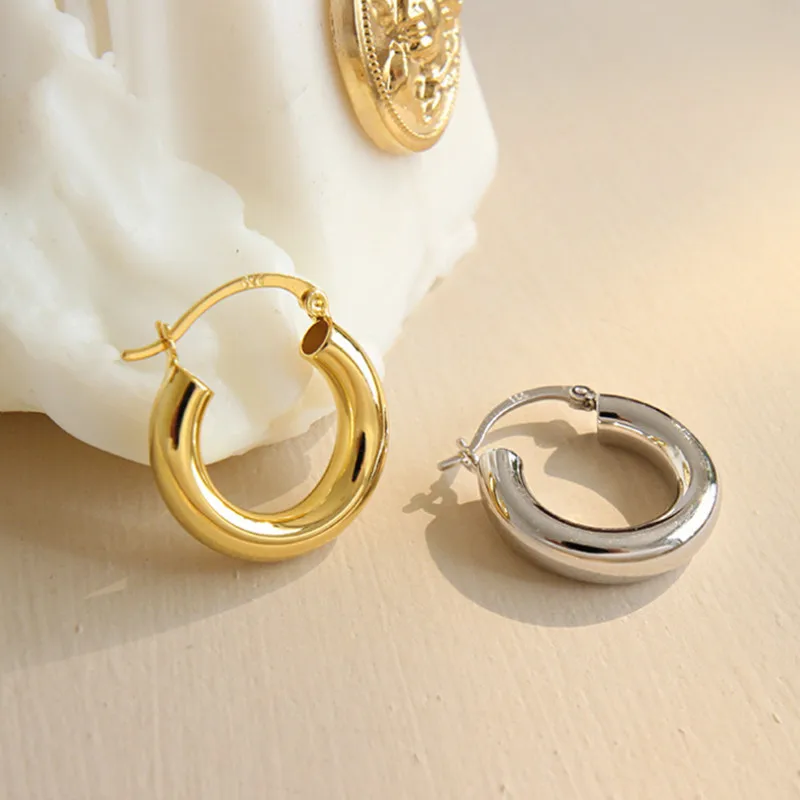 

LouLeur 925 sterling silver glossy openwork rude earrings fashion simple Frosty style elegant female earrings 925 silver jewelry