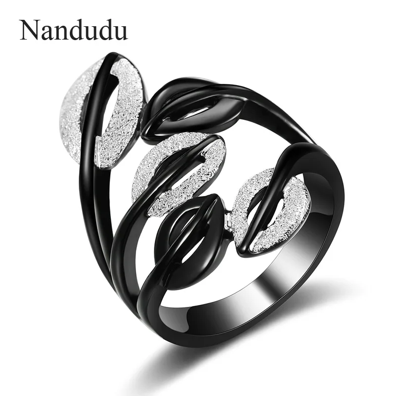 

Nandudu Gun/Silver Gold/Silver Color Cocktail Party Wide Rings for Woman Double Colors Leaf Hollow Out Female Size Rings Jewelry