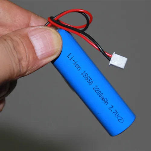 

New Hot A 18650 Opera Theater machine video amplifier speakers battery rechargeable lithium battery 3.7V 2600mAh Li-ion Cell