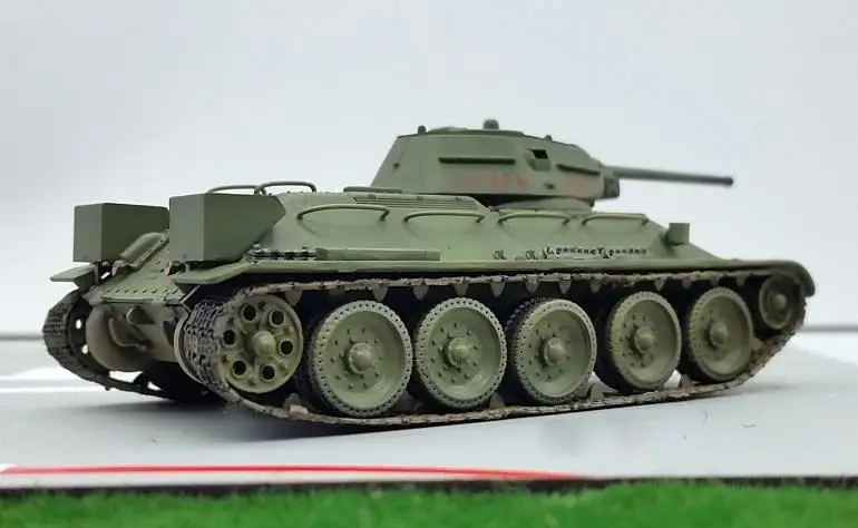 T-34 76 РОССИИ СССР армии модель 1942 Москва поле 1: 72 готовой easy model бак