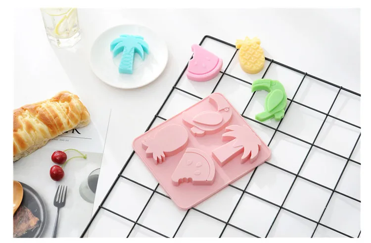 Fish Silicone Mold for Fondant 4 Grid Bird Molds for Cake Ice Cube Molds 750 (3)