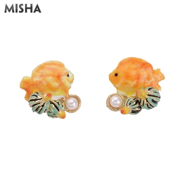 

MISHA Pearl Earrings Handmade Enamel Glaze Quality Small Fish Shape Simulation Pearl Stud Earrings Chic Party Jewelry Gift 688