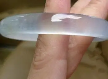 

Natural Xinjiang Hotan Kunlun Baiyu Round Jade Bracelet Female Silk Jade Ice Seed Slices(Certificate delivery)