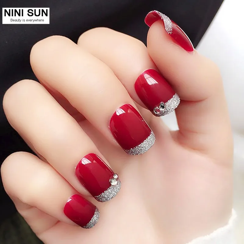 Красные стразы маникюр Красные стразы маникюр