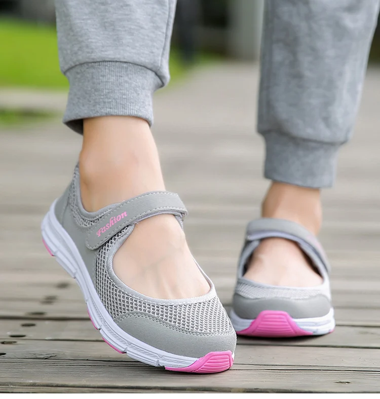 Women Shoes Breathable Vulcanized Shoes White Zapatillas Mujer Super Light Women Casual Shoes Sneakers Women 2021 Women Flat