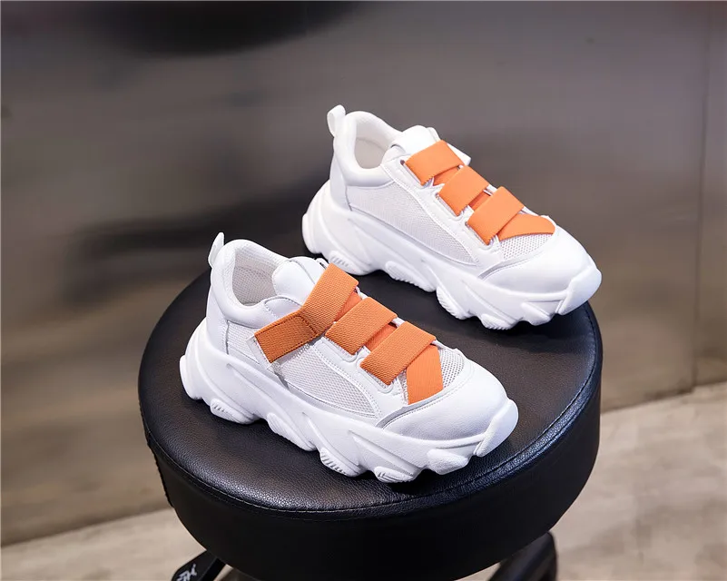 467A1070
