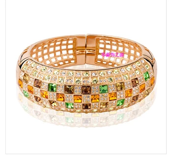 

Pretty Fashion luxury Europe and America high grade jewelry color crystal queen Bracelet