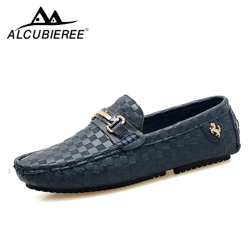 Men Casual Shoes Embossed Leather Moccasins for Men High Quality Slip on Flats Loafers Fashion Buckle Style Driving Shoes