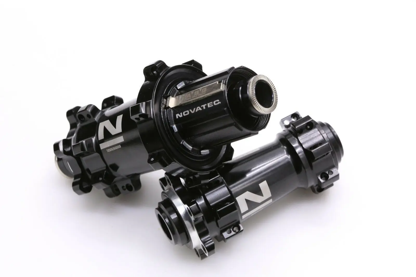 

Novatec XDS641&XDS642SB 4in1 MTB Disc Straight pull Hub Set