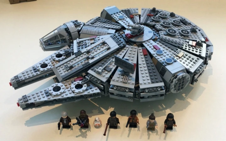 

05007 Star Wars  Millennium Falcon Figure Toys building blocks marvel minifigures Kids Toy   Compatible with lego