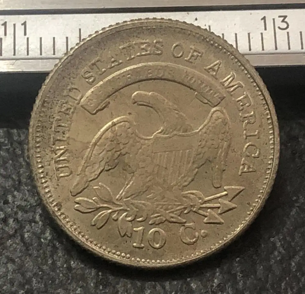 1833 Соединенные Штаты 10 центов "фригийский колпак Dime" 2-й сорт