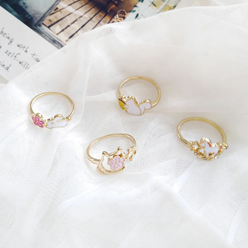 

Forest Series Fashion Cartoon Little Animals Horse Rings for Girls Planet Miss Squirrel Flowers Wedding Bands