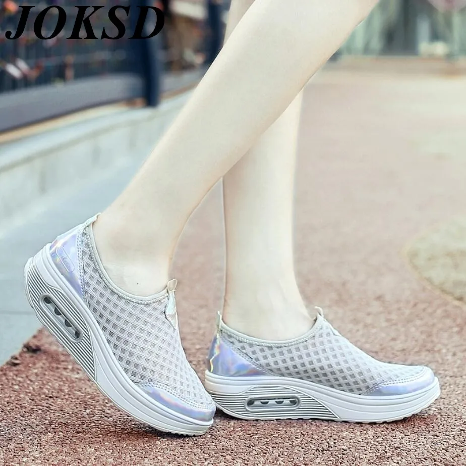 lightweight sneakers for summer